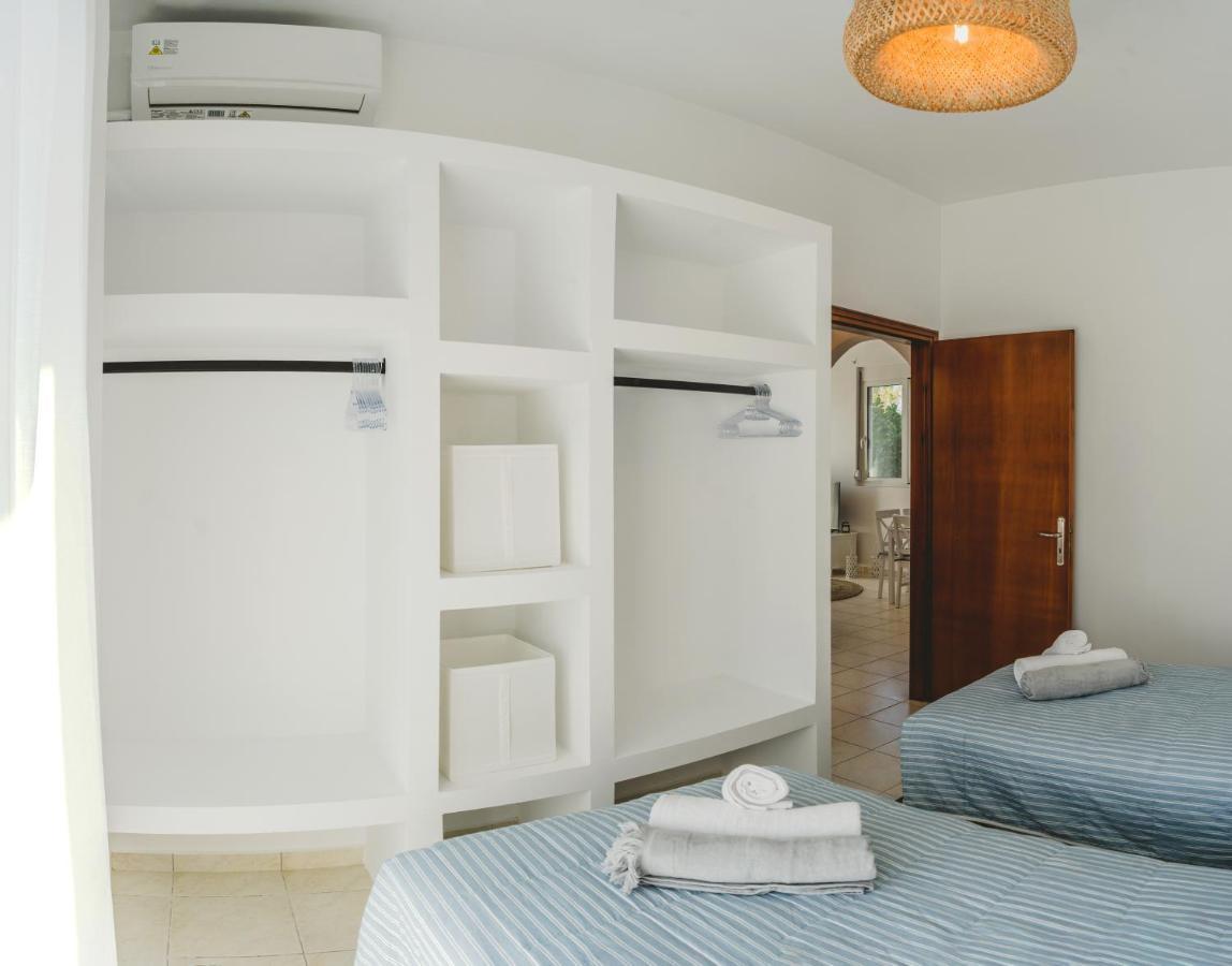 Oak 32 Apartment, Pilona Apartment *